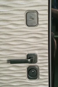 Межкомнатные двери ОКА в Москве